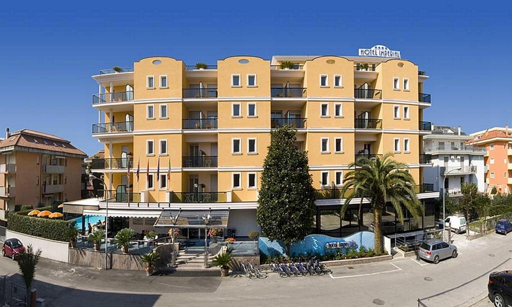 Hotel Imperial San Benedetto del Tronto Exterior photo