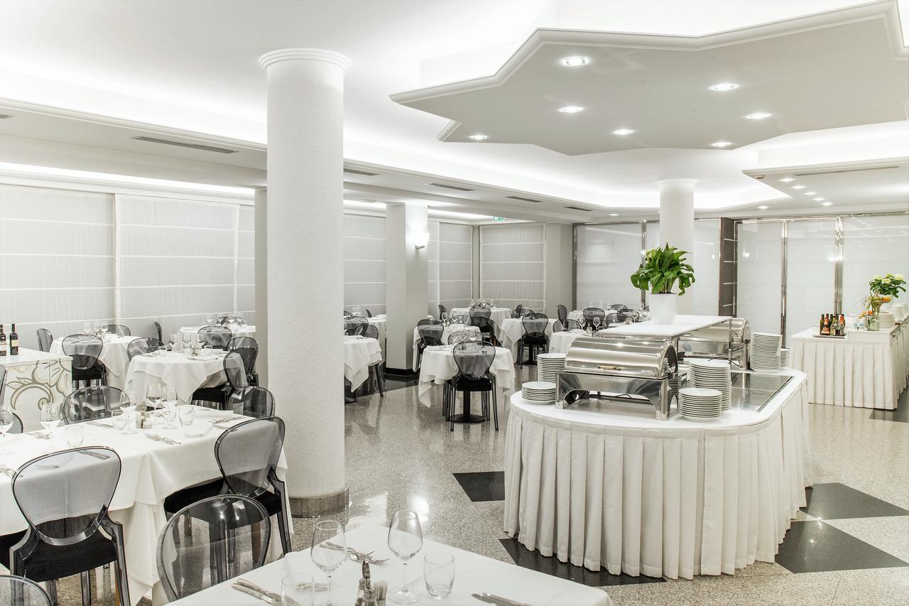 Hotel Imperial San Benedetto del Tronto Exterior photo